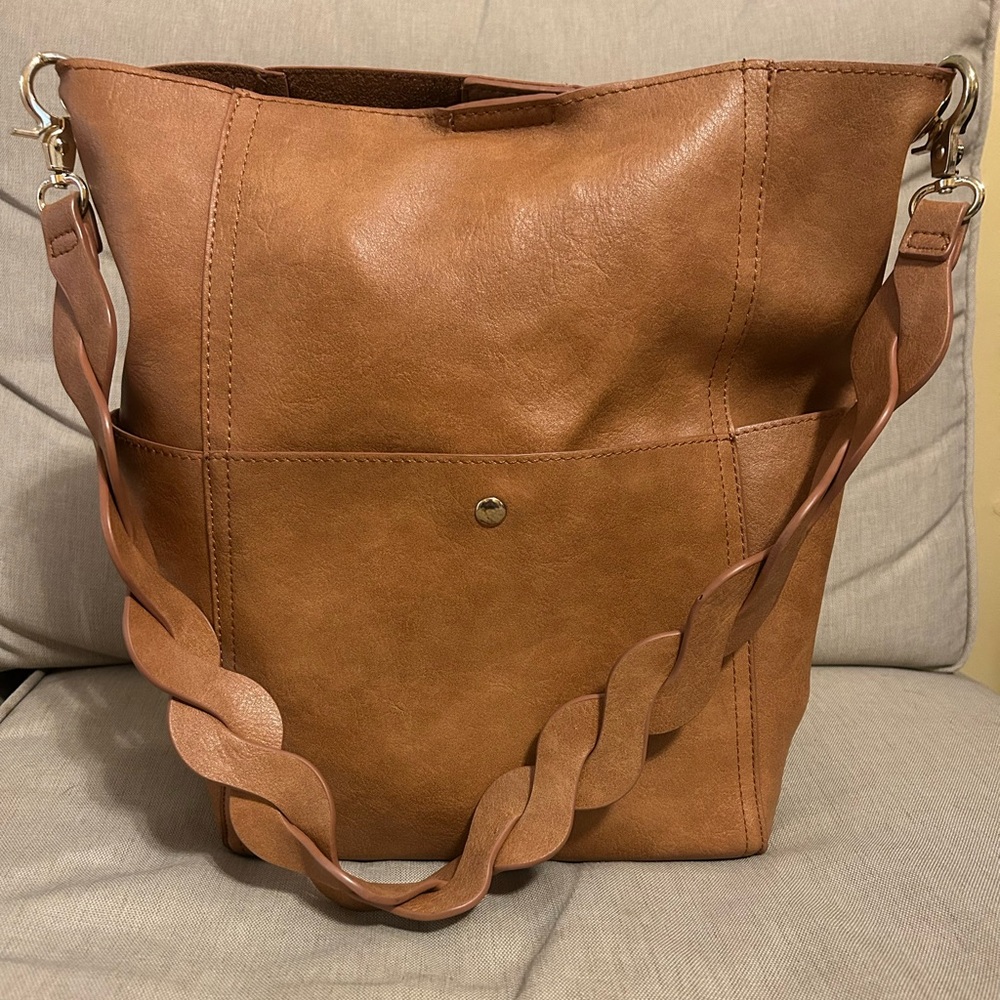 Elegant Tan Women's Bag